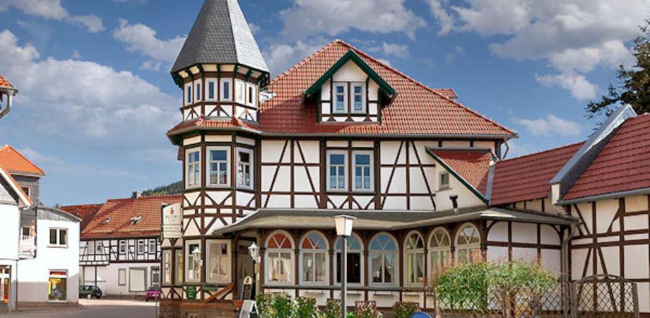 Gaststaette Und Pension Felsenthal Tabarz Exterior photo